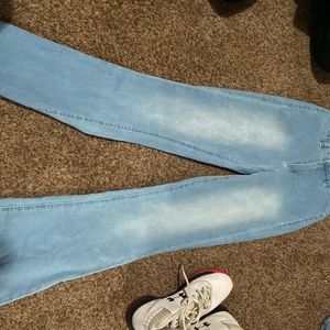 Boot cut jeans